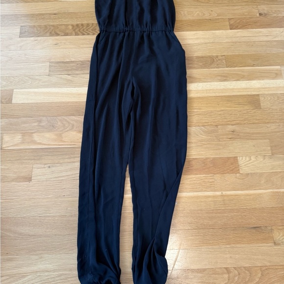 Black Jumpsuit Romper Size XS - Picture 4 of 9